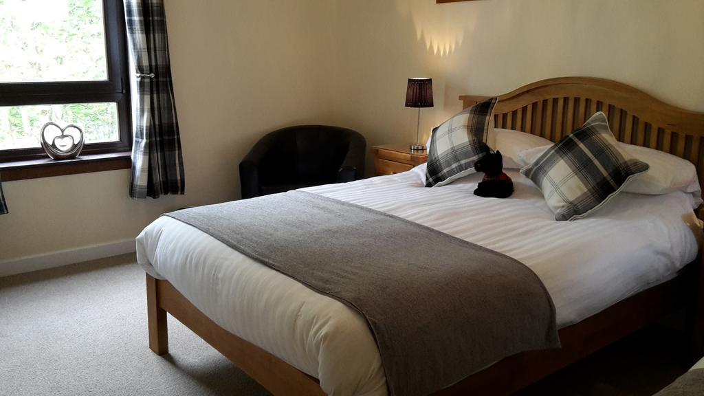 Ben Nevis Guest House Форт Уилям Екстериор снимка